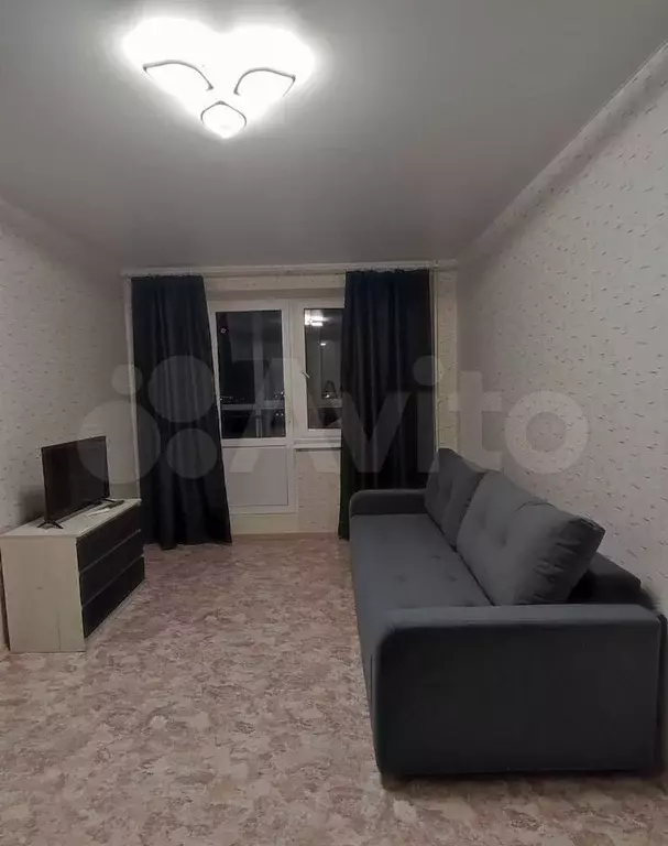 1-к. квартира, 38 м, 9/12 эт. - Фото 0