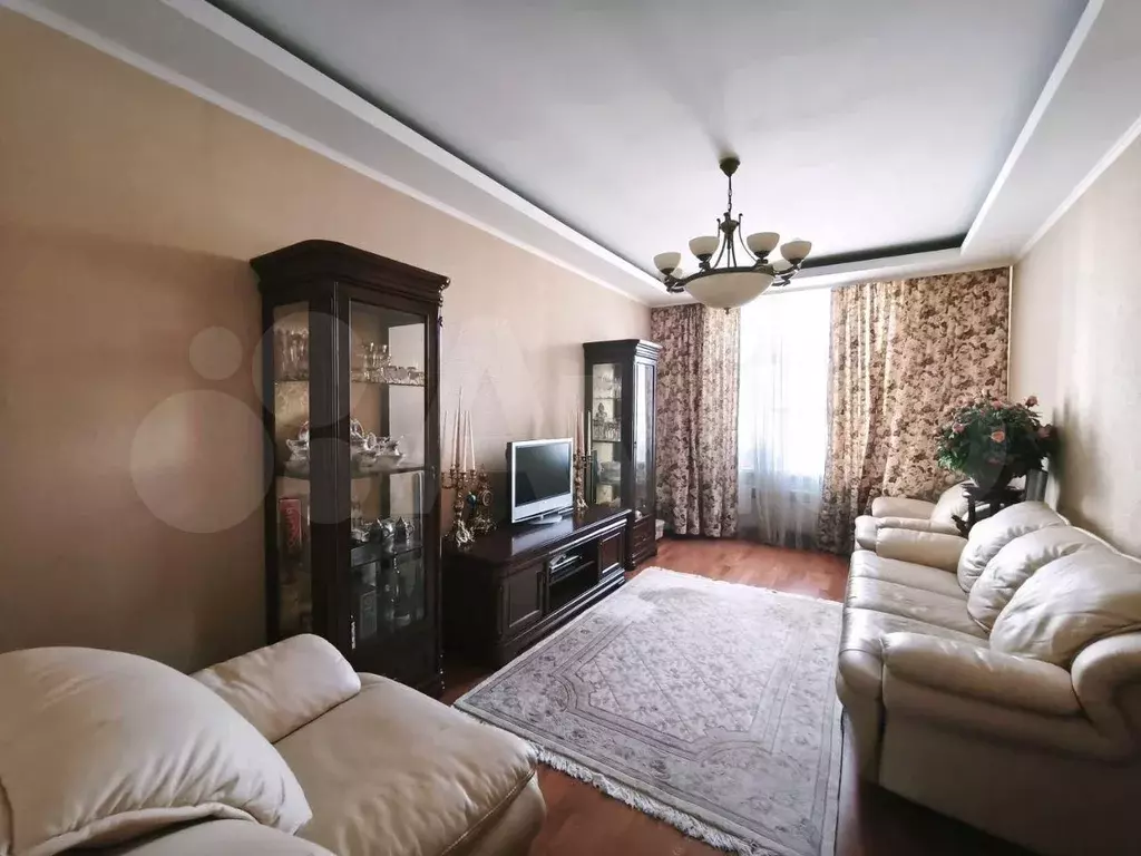 3-к. квартира, 70 м, 5/9 эт. - Фото 0