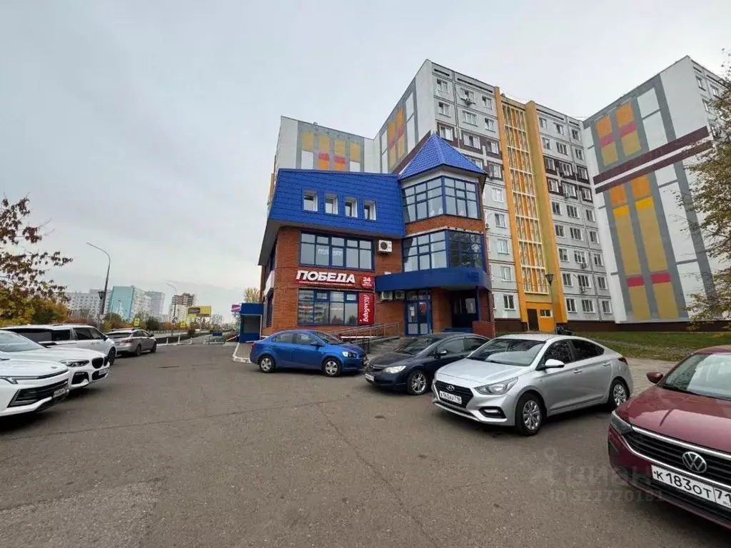 Помещение свободного назначения в Татарстан, Набережные Челны просп. ... - Фото 1