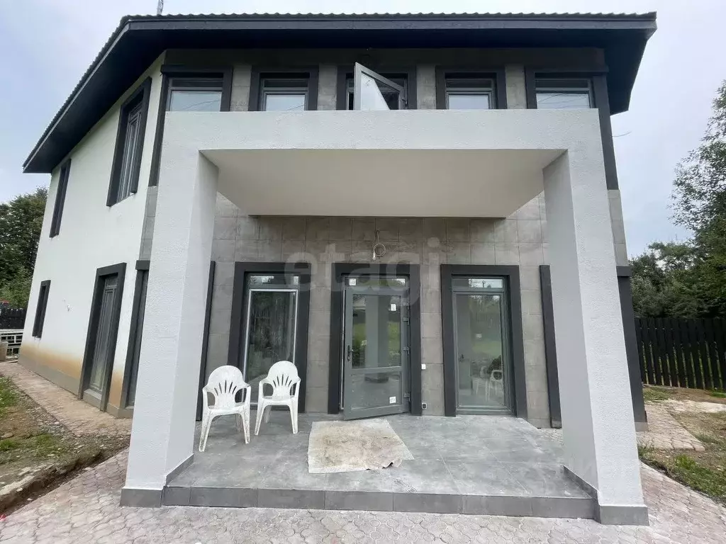 Дом в Московская область, Одинцовский городской округ, д. Лапино  (140 ... - Фото 0