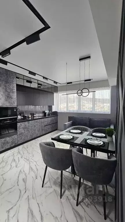 2-к кв. Сахалинская область, Южно-Сахалинск ул. Ленина, 563к3 (70.0 м) - Фото 1