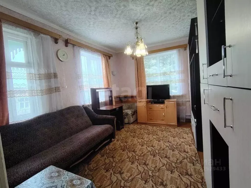 2-к кв. Брянская область, Трубчевск ул. Володарского, 25 (40.9 м) - Фото 1