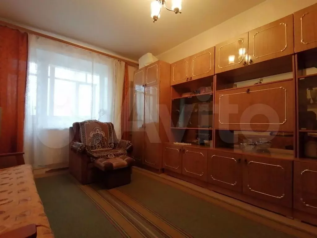 1-к. квартира, 35 м, 4/4 эт. - Фото 0