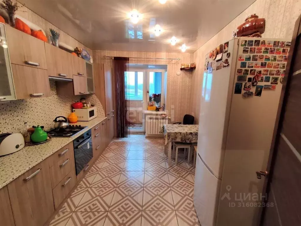 3-к кв. Архангельская область, Котлас ул. Гагарина, 45 (86.4 м) - Фото 1