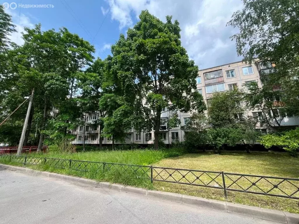 2-комнатная квартира: Санкт-Петербург, улица Партизана Германа, 18к2 ... - Фото 1
