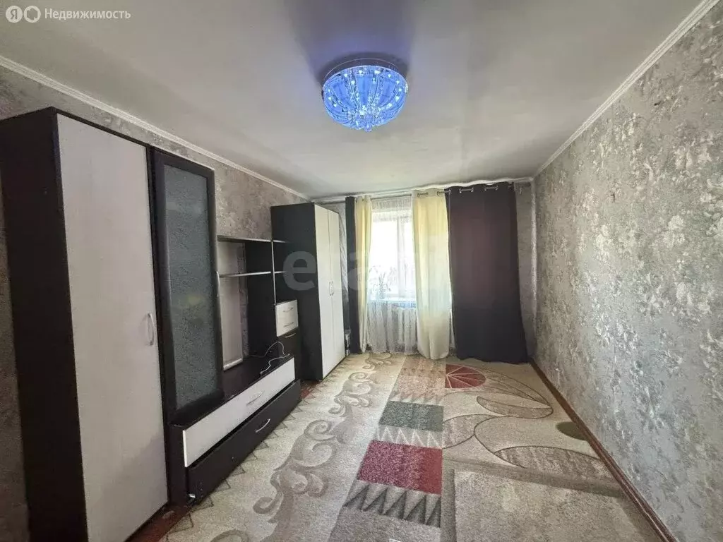 2-комнатная квартира: Ирбит, улица Горького, 6 (44.9 м) - Фото 1