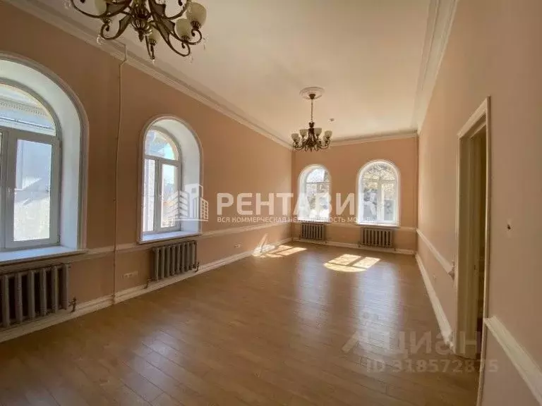 Офис в Санкт-Петербург Большая Разночинная ул., 30 (2000 м) - Фото 1