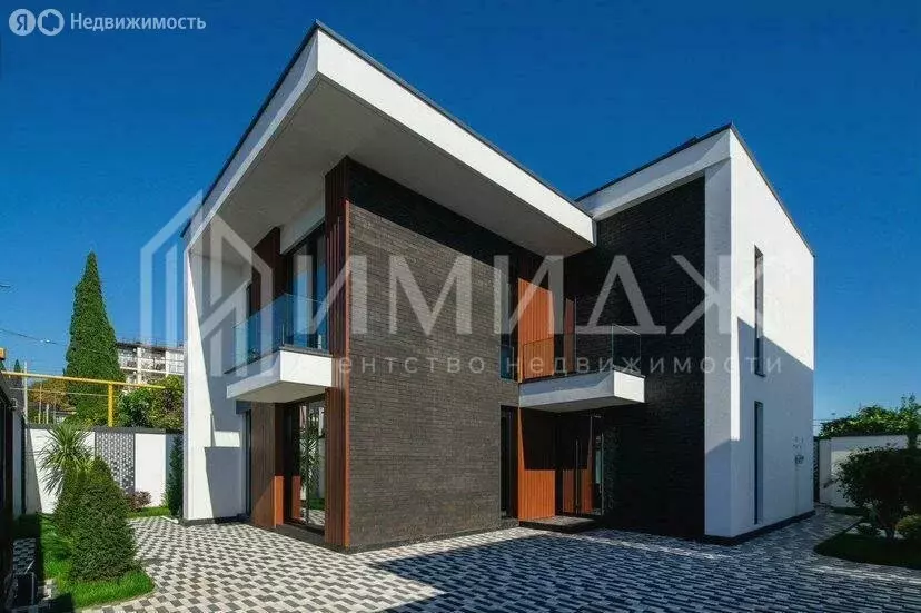 Дом в Сириус, улица Камелий (250 м) - Фото 0