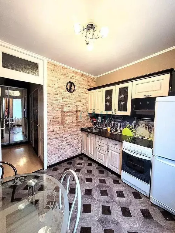 2-к кв. Новосибирская область, Новосибирск ул. Макаренко, 5 (54.0 м) - Фото 1