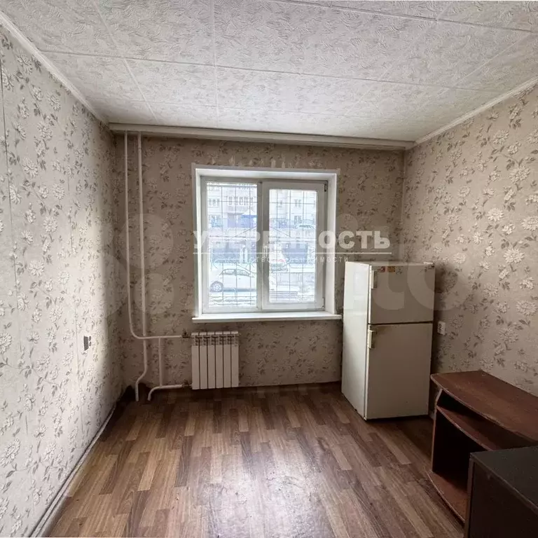 Комната 12,4 м в 4-к., 1/10 эт. - Фото 0