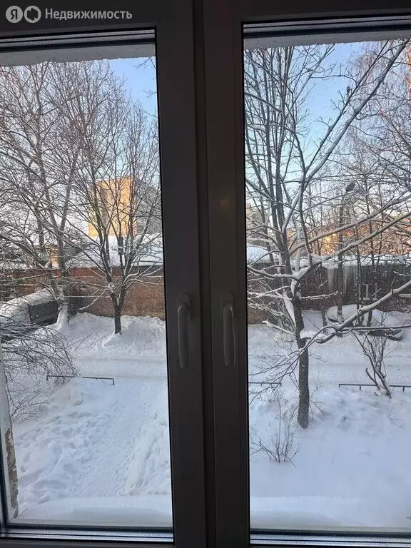 3-комнатная квартира: Вязьма, Дворцовый переулок, 2 (59.4 м) - Фото 1