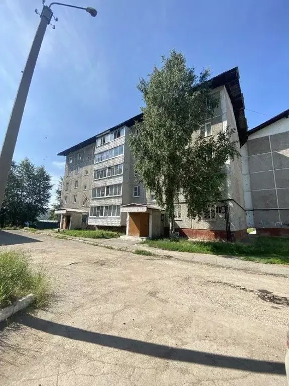 2-к кв. Иркутская область, Усолье-Сибирское ул. Стопани, 83 (52.5 м) - Фото 0