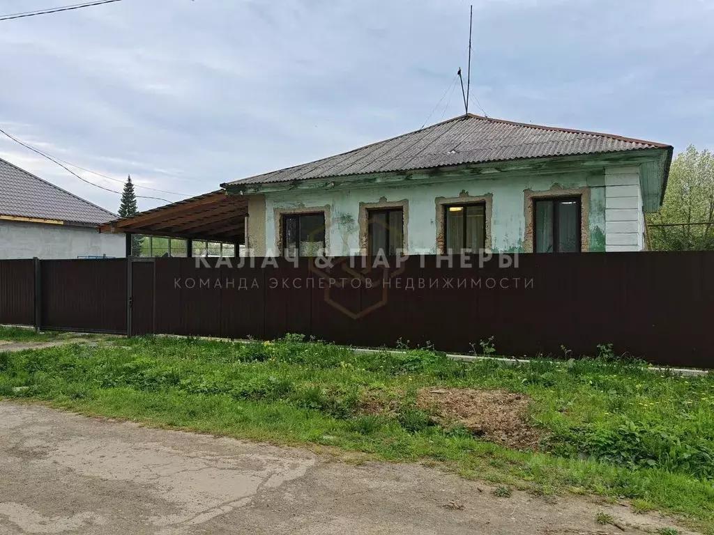 Дом в Свердловская область, Полевской ул. Чехова, 9 (73 м) - Фото 1