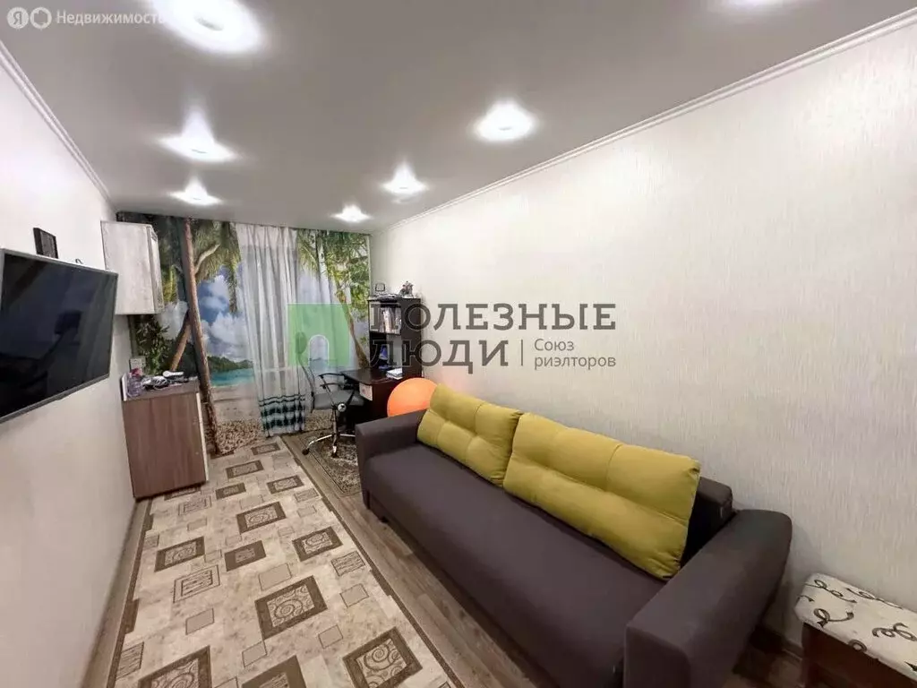2-комнатная квартира: Белгород, улица Маяковского, 18 (44 м) - Фото 1