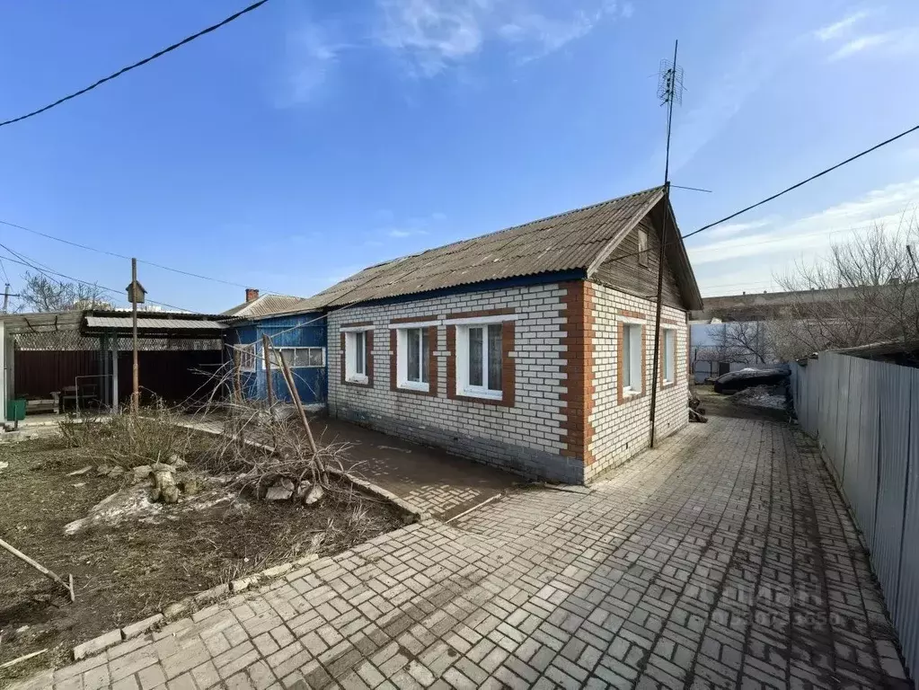 Дом в Воронежская область, Семилуки ул. Карла Маркса, 25 (56 м) - Фото 1