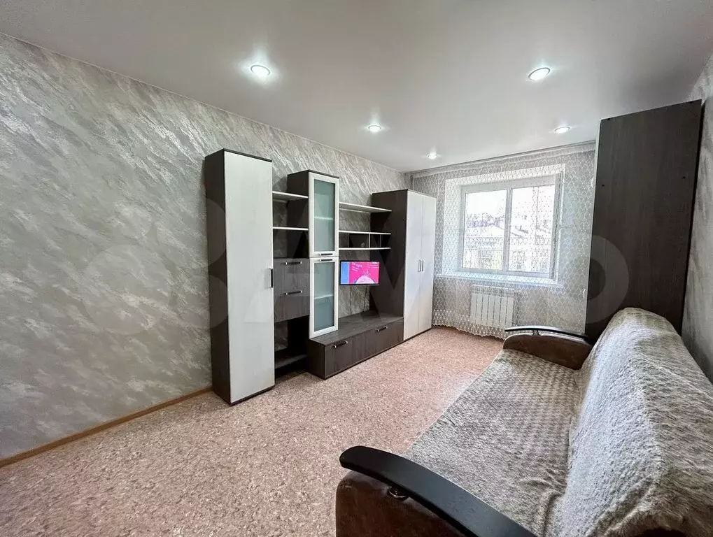 1-к. квартира, 38 м, 4/9 эт. - Фото 0