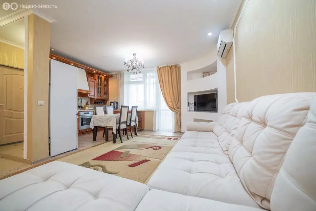 2-комнатная квартира: Екатеринбург, улица Владимира Высоцкого, 36 (77 ... - Фото 2