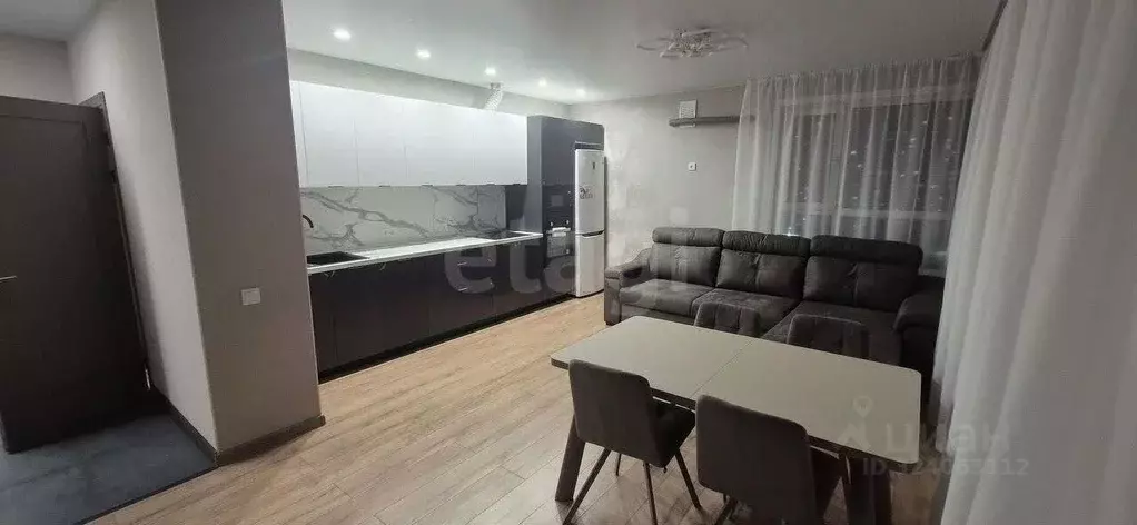 3-к кв. Новосибирская область, Новосибирск ул. Ясный Берег, 27 (68.0 ... - Фото 1