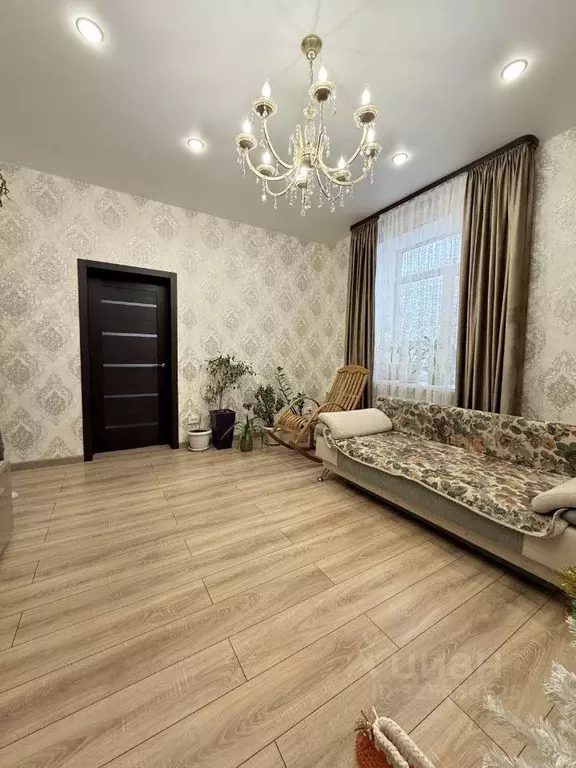 Дом в Самарская область, Тольятти проезд Жилина, 77 (105 м) - Фото 1