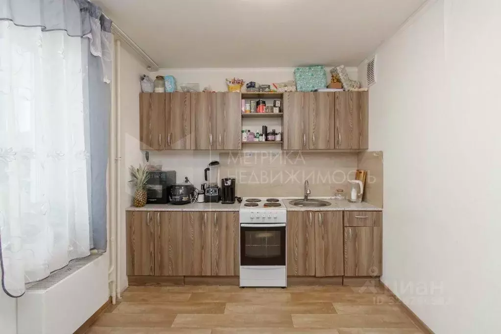 3-к кв. Тюменская область, Тюмень ул. Валентины Трофимовой, 13 (83.3 ... - Фото 1