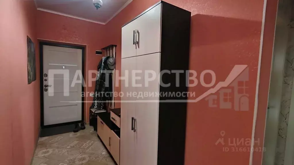 Дом в Краснодарский край, Северский район, Ильское городское ... - Фото 1