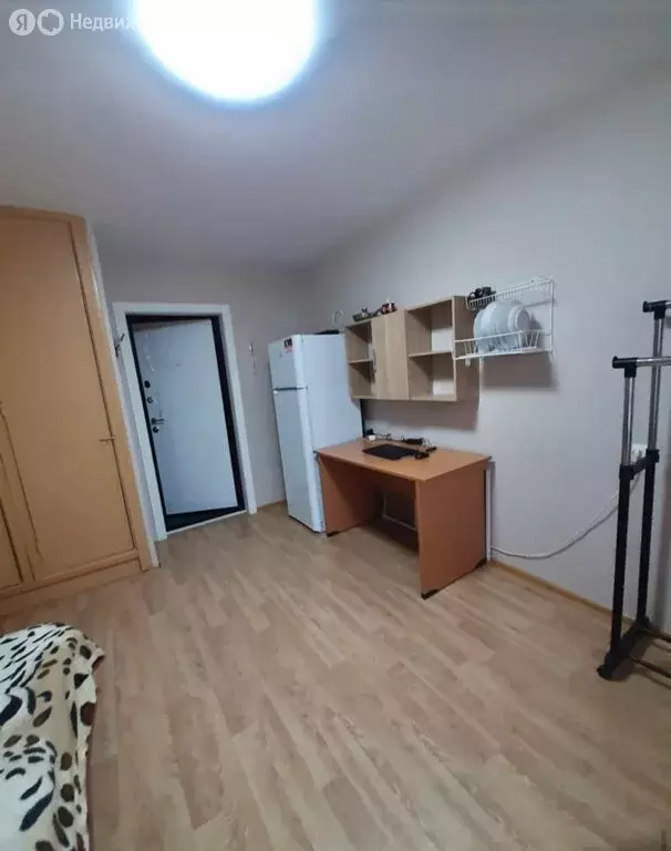 1к в 4-комнатной квартире (12 м) - Фото 0