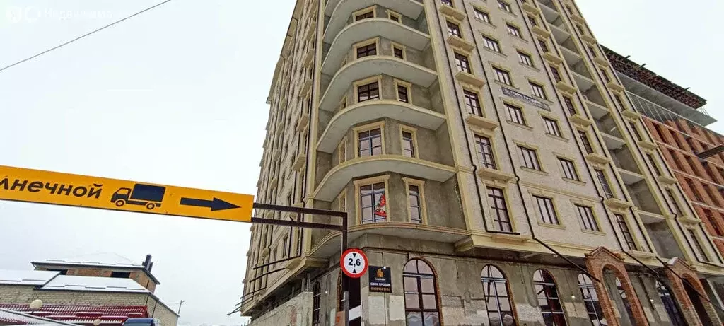3-комнатная квартира: Нальчик, улица Атажукина, 131 (135 м) - Фото 1