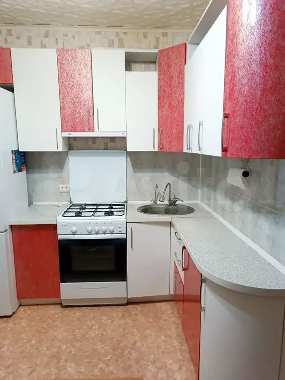 1-к. квартира, 39 м, 4/9 эт. - Фото 1