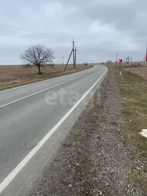 Участок в Крым, Черноморский район, с. Новоивановка  (6.07 сот.) - Фото 1