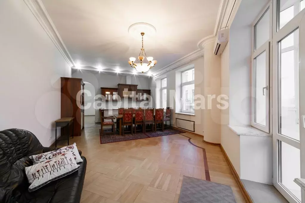 4-к. квартира, 150 м, 5/9 эт. - Фото 1