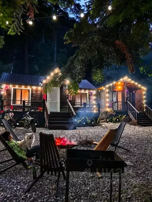 Дом в Карачаево-Черкесия, Зеленчукский район, с. Архыз ул. Ленина, 1А ... - Фото 1