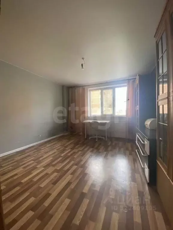 3-к кв. Калмыкия, Элиста 10-й мкр, 15к1 (64.0 м) - Фото 1