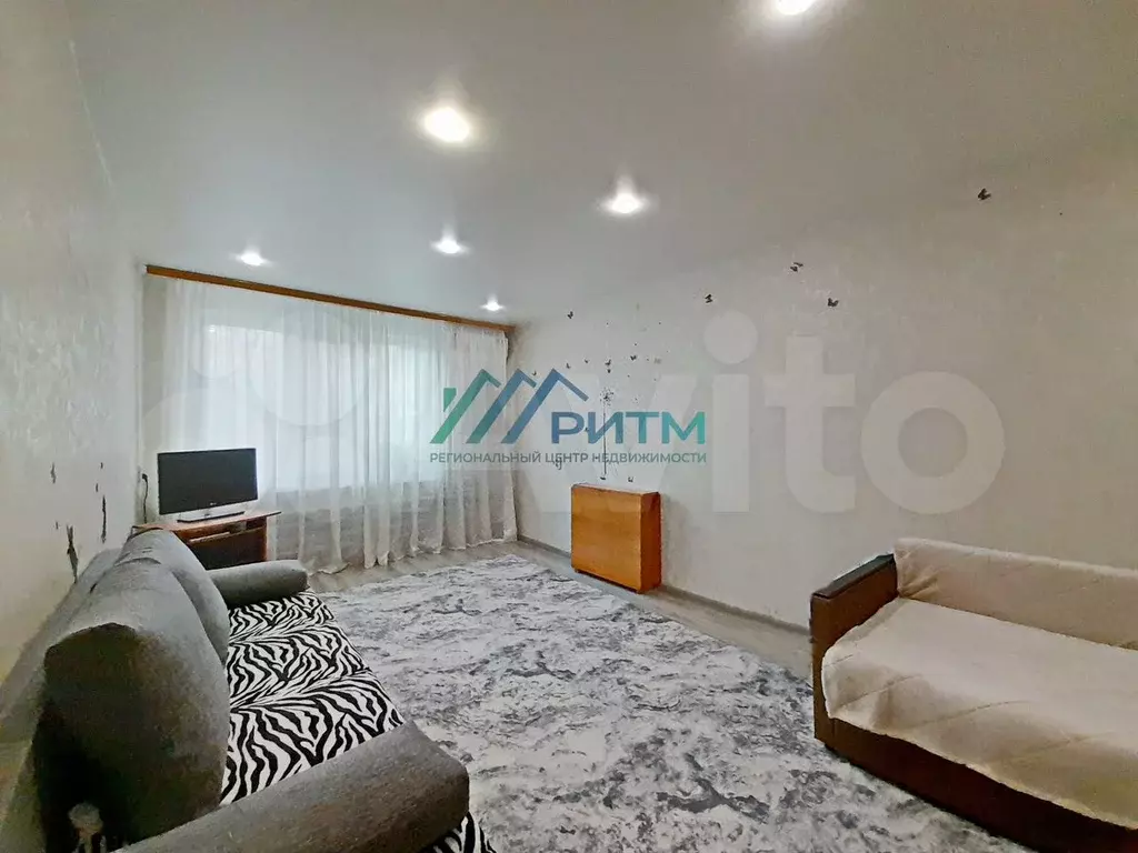 1-к. квартира, 36 м, 1/9 эт. - Фото 1