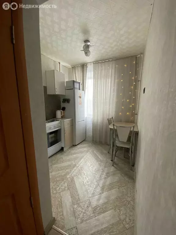 1-комнатная квартира: Саратов, улица имени В.И. Чемодурова, 14 (33 м) - Фото 0