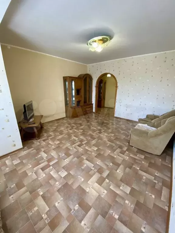 1-к. квартира, 52 м, 5/9 эт. - Фото 1
