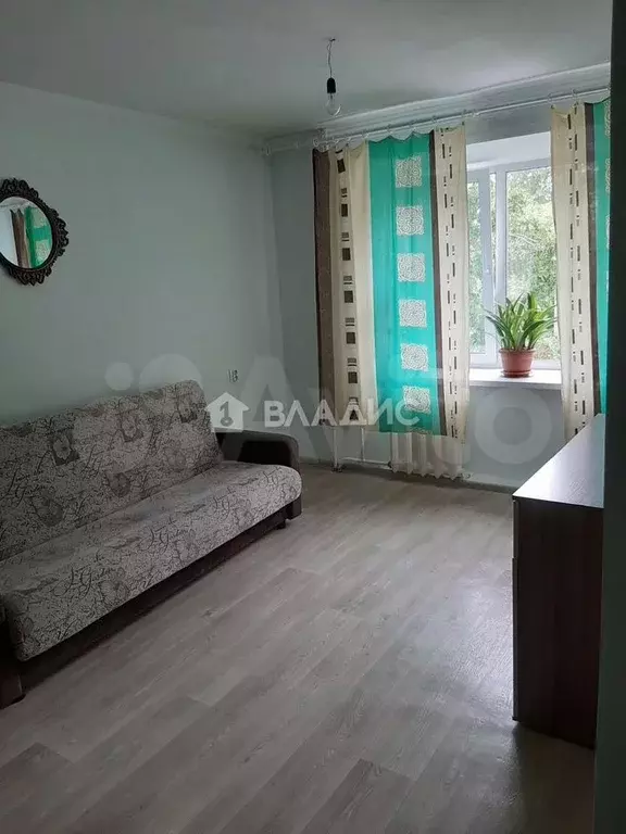 Комната 18 м в 4-к., 3/5 эт. - Фото 1