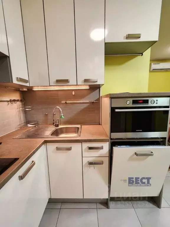 2-к кв. Московская область, Красногорск Заводская ул., 18к1 (44.3 м) - Фото 0