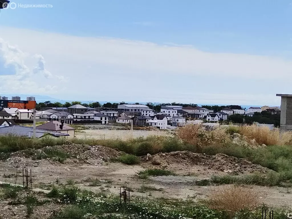 Участок в Мысхако, улица имени Малоземельца Сулеймана Тамаева (4 м) - Фото 1