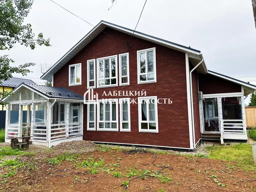 Дом в Москва д. Настасьино, ул. Садовая, 1А/4 (205 м) - Фото 0