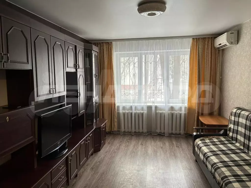 2-к. квартира, 54 м, 1/9 эт. - Фото 1