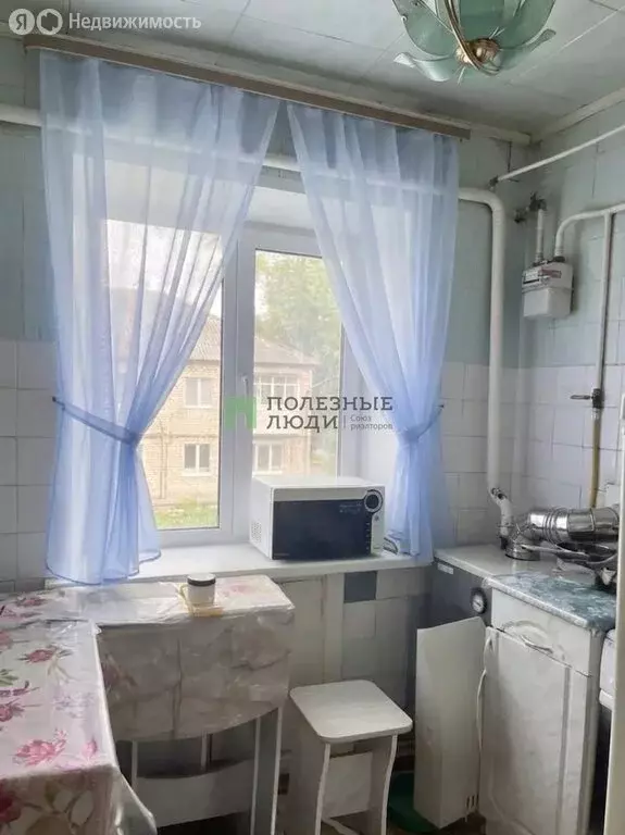 2-комнатная квартира: посёлок городского типа Нарышкино, улица ... - Фото 1