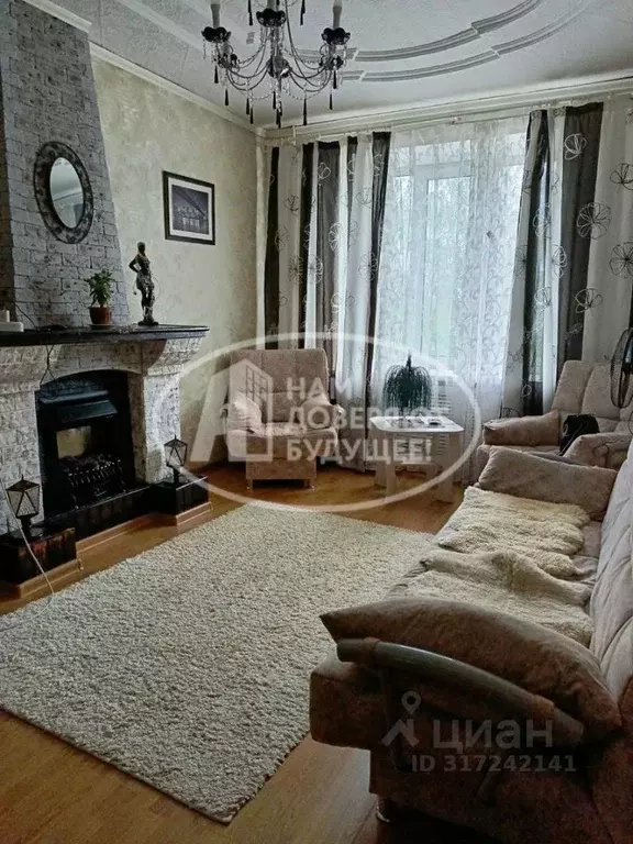 3-к кв. Пермский край, Чусовой Железнодорожная ул., 4 (72.8 м) - Фото 0