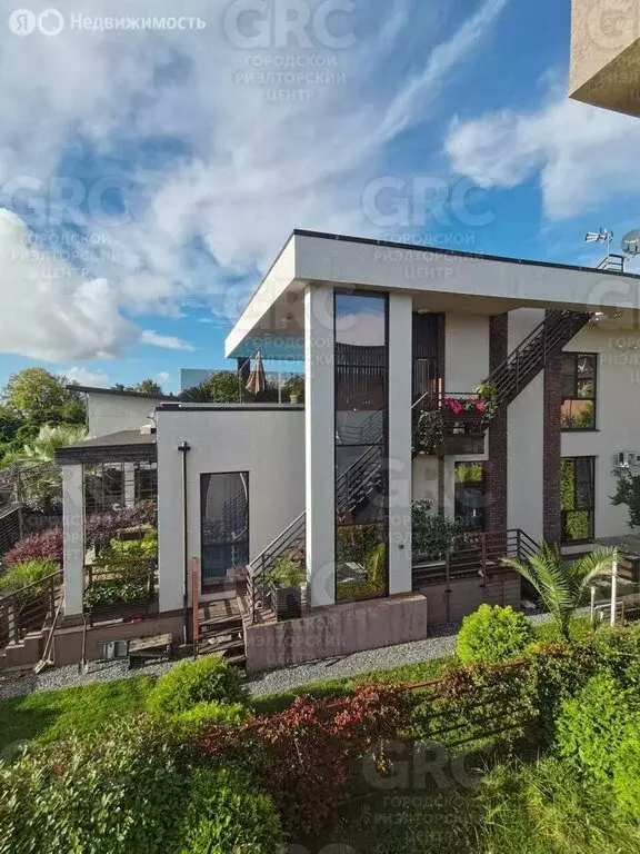 Дом в Бестужевское, Пензенская улица (300 м) - Фото 1