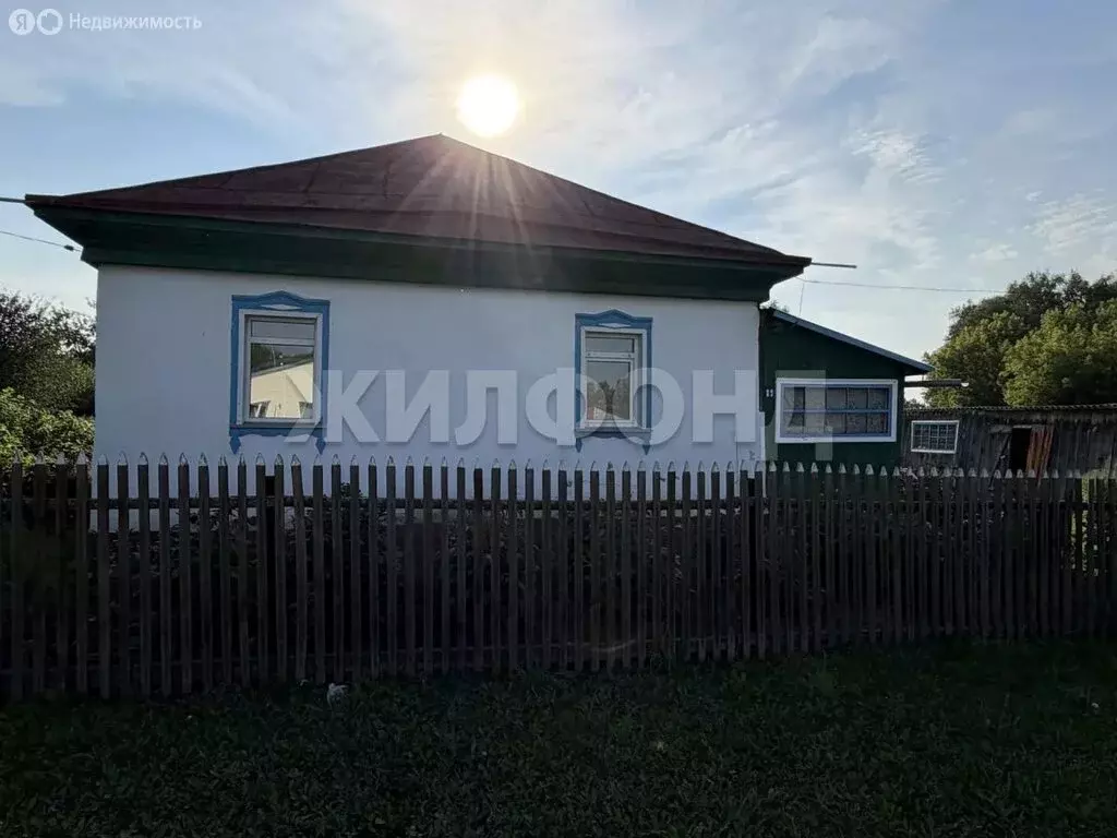 Дом в посёлок Петровский, Октябрьская улица (58.1 м) - Фото 1