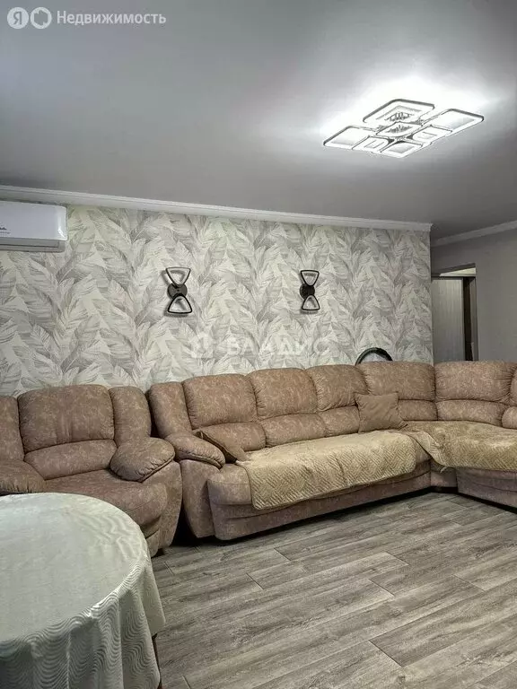 Квартира-студия: Белгород, улица Кутузова, 1 (54 м) - Фото 1