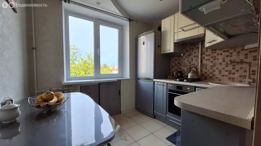 2-комнатная квартира: Зеленоградск, улица Сибирякова, 17 (47 м) - Фото 2