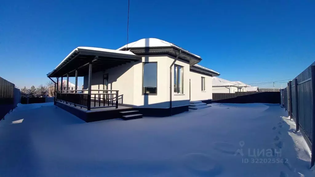 Коттедж в Свердловская область, Сысертский муниципальный округ, с. ... - Фото 1