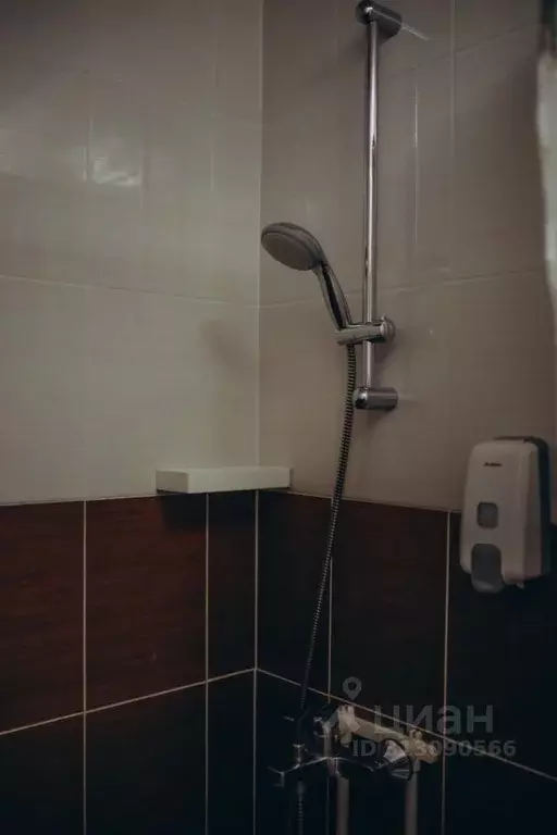 Дом в Новгородская область, Любытинское с/пос, д. Бор 129 (30 м) - Фото 1
