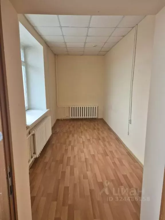 Помещение свободного назначения в Саха (Якутия), Якутск ул. Кирова, 28 ... - Фото 1