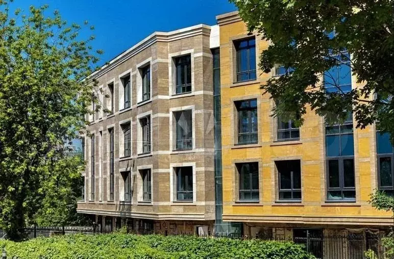 Помещение свободного назначения 242 кв.м - Фото 1